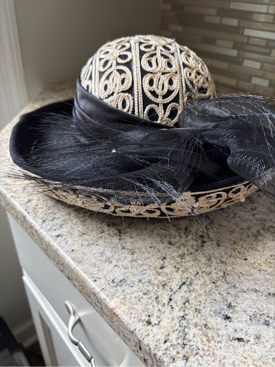Vtg Whittall & Shon NYC  Wool Felt Derby Hat tulle beaded Old Stock Millinery main image 9